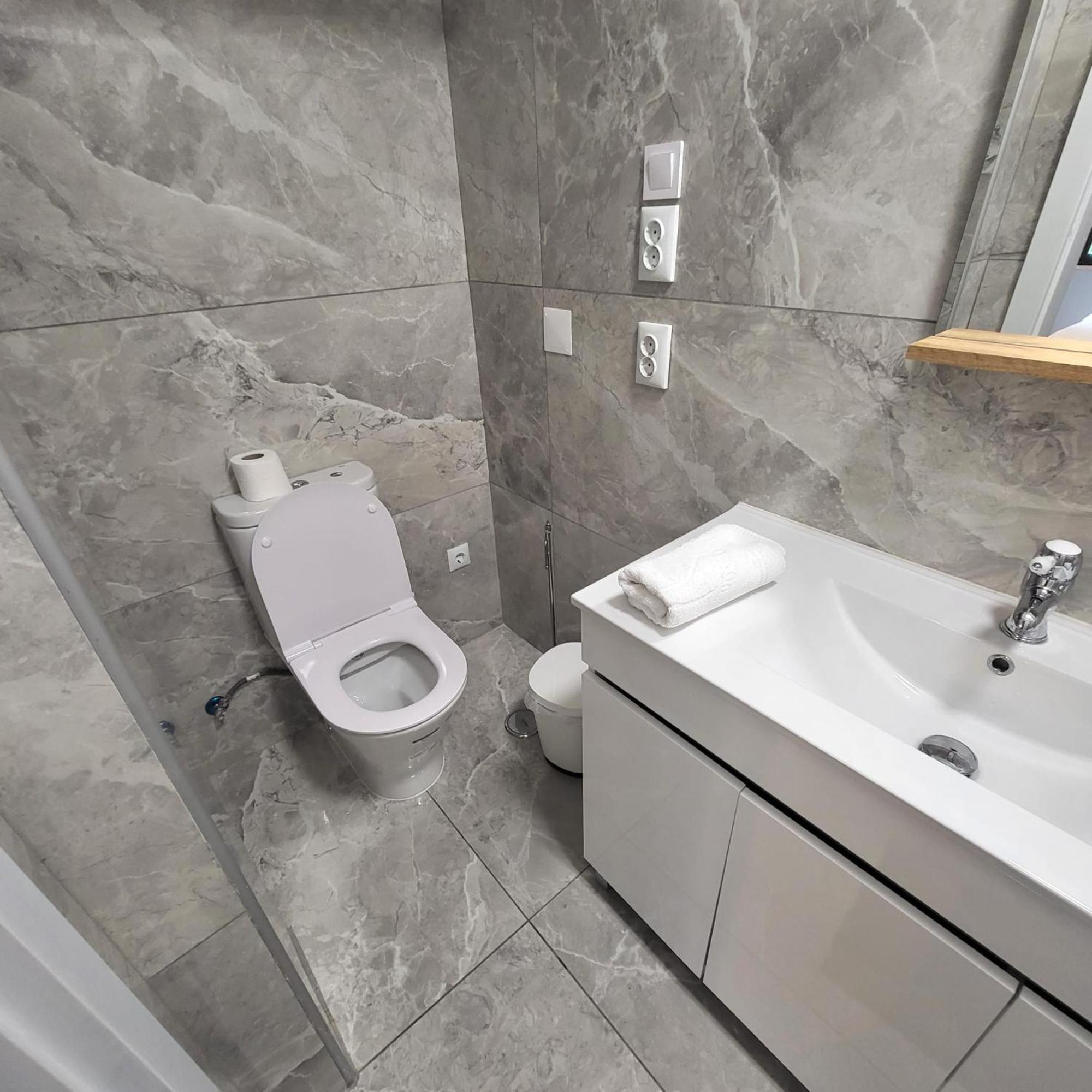 Oeiras Lagoas Parque ,Elite Home Porto Salvo  Bagian luar foto